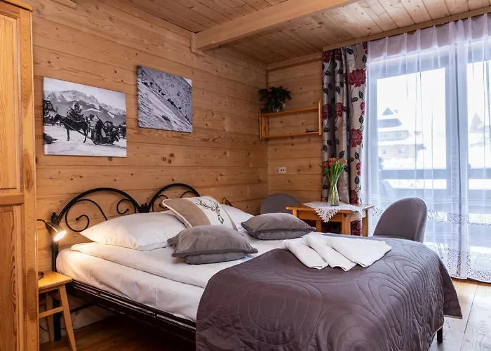 U Jadzi Nocleg ze śniadaniem 3*