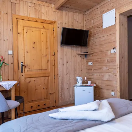 ويلا يو جادزي فندق مبيت وإفطار