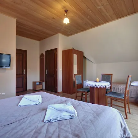 فندق مبيت وإفطار ويلا يو جادزي