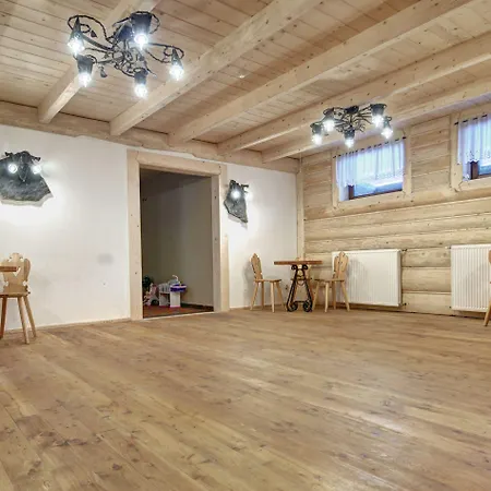 فندق مبيت وإفطار ويلا يو جادزي