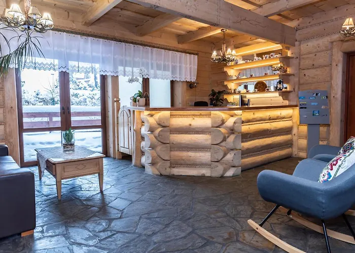 U Jadzi לינה וארוחת בוקר 3*