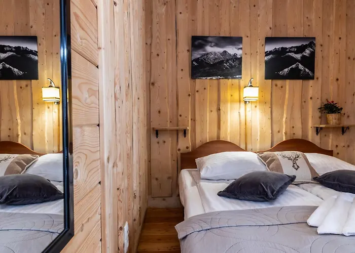 U Jadzi זקופאנה