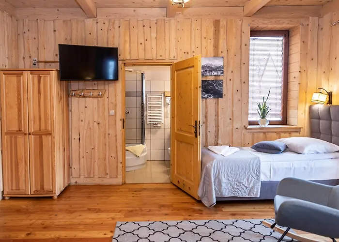 U Jadzi 3* זקופאנה